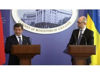 Rusya’ya eleştirilerini Ukrayna’dan sürdürdü