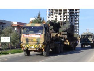 Sınıra askeri sevkiyat: Namlular Suriye’ye çevrildi