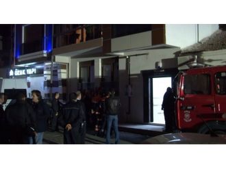 Apartman boşluğunda esrarengiz ceset