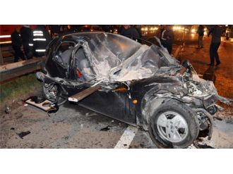 Kontrolden çıkan TIR dehşet saçtı!