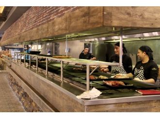 Dünyanın en büyük et restoranı İstanbul’da açıldı