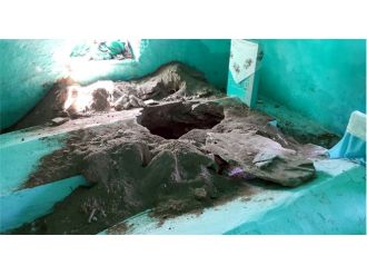 Define uğruna 700 yıllık türbeyi kazdılar!