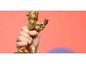 Altın Ayıi ’mültecilere’ gitti