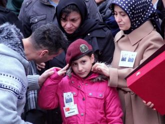 Bordo bereli şehitlere son görev