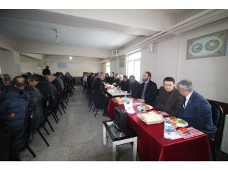 Vali Işın: "Onlar Kürt değil"