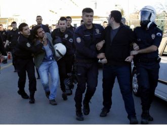 Akdeniz Üniversitesinde gerginlik: 15 gözaltı