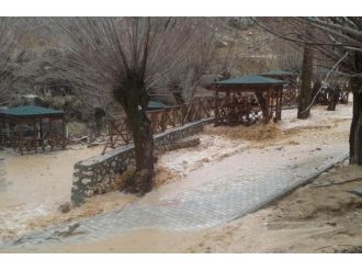 Bunun nedeni yağmur değil !