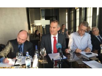 Rusya yoksa Büyük Britanya var