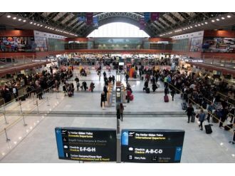 Kabin memurları fark etti: Polise haber verildi