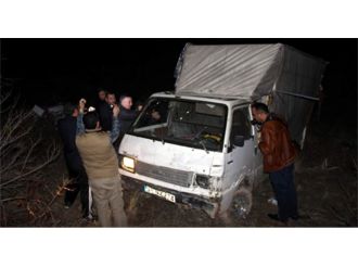 Şüpheli araç polisini alarma geçirdi