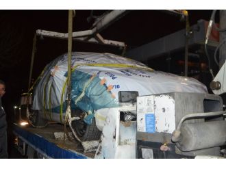 Korkutan araç paketlenip üniversiteden çıkartıldı