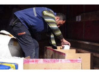 Kargo TIR’ından kaçak sigara çıktı