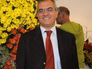 Thyden Çiçekçilere Destek