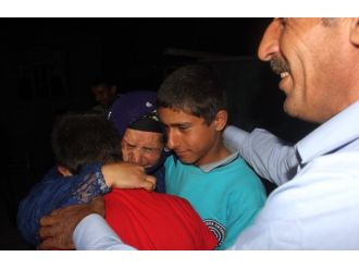 Bir annenin sevinç gözyaşları