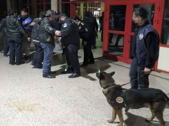 25 Suriyeli güvenliğe takıldı şehre alınmadı