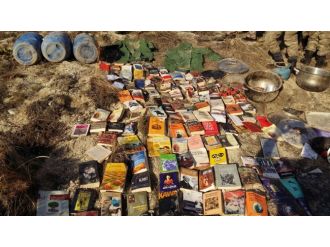 Teröristlerin sığınağından bakın ne çıktı!