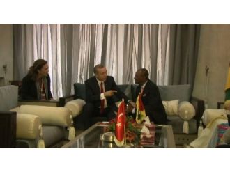Cumhurbaşkanı Erdoğan Gine’de