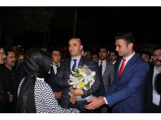 Ülkü Ocakları Bahçeli’nin yanında