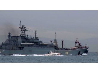 O Rus gemisi bir kez daha geçti