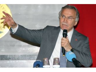 "AYM kararı hukuki değil"