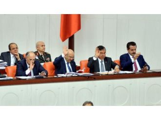 Üç bakanlığın 2016 yılı bütçeleri kabul edildi