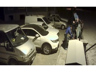 Motosiklet hırsızları kamerada