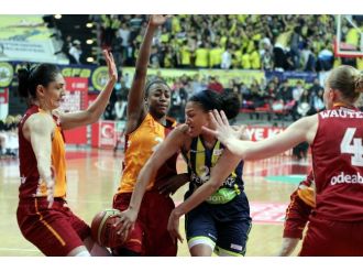 Şampiyon Fenerbahçe