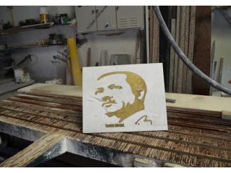 Cumhurbaşkanı Erdoğan’ın portresini mermere işledi