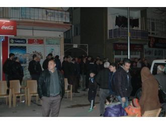 Şehidin baba evine ateş düştü