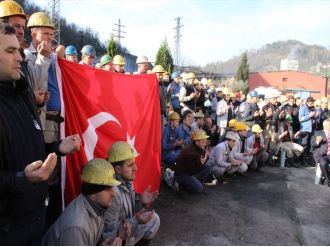 Grizu faciasında ölen 103 madenci dualarla anıldı