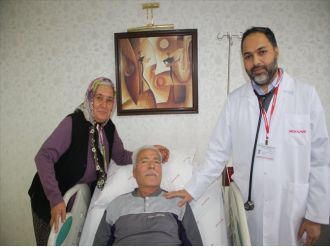 Kalp masajıyla eşini kurtardı: Cumhurbaşkanı’ndan davet aldı