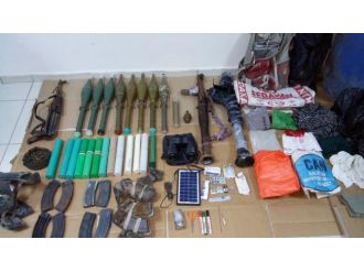 Silvan’da silah ve mühimmat ele geçirildi