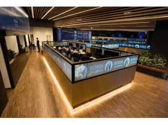Borsa günün ilk yarısında yatay