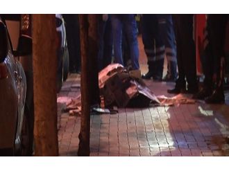 İstanbul’da otomobilde çifte infaz !