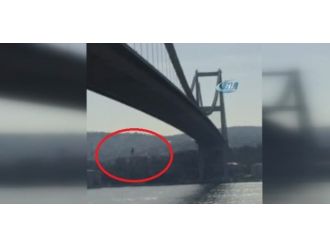 Boğaz Köprüsü’nden ölüme böyle atladı