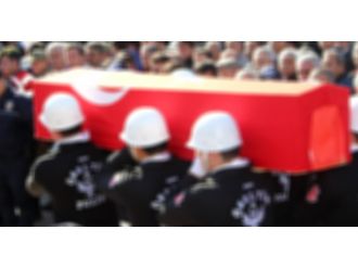 Şehit polisler kahramanlık destanı yazmış