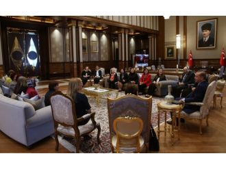 Cumhurbaşkanı kadın rektörleri konuk etti