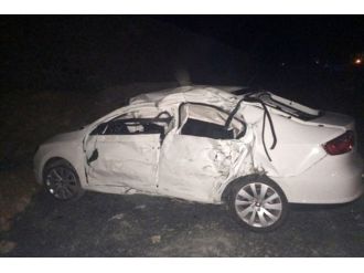 Hakemleri taşıyan araç tankerle çarpıştı