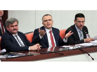 Maliye Bakanı Ağbal, kamu borçlarına ilişkin istatistikleri açıkladı