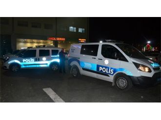 Hastane otoparkında silahlı kavga: 3 yaralı