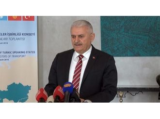 Kars-Tiflis-Bakü demiryolu hattı için tarih verdi