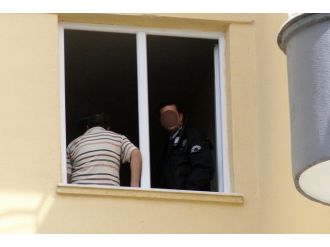 Adana’da polis memuru intihar etti