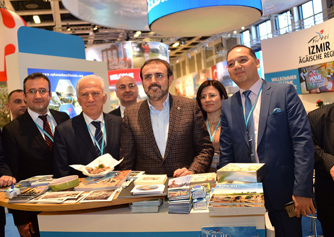 Bakan Ünal Berlin’de Müjde Verdi