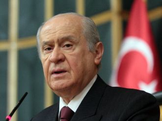 Bahçeli de yeni anayasa için şart sundu