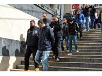 Zabıt katipli hırsızlık çetesi çökertildi