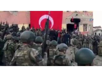 Sur sokakları ’İstiklal Marşı’yla yankılandı