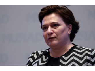 Bakan’ın kardeşi trafikte bıçaklandı !