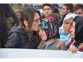 Somalı gençler Mizgin için ayaklandı