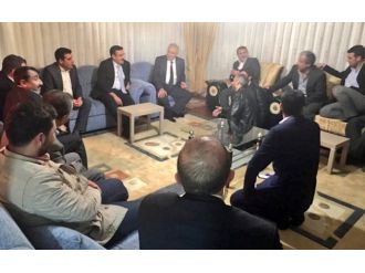 Bakan’dan sürpriz ev ziyareti