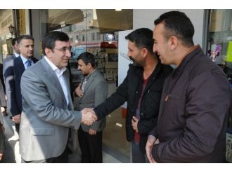 Bakan Yılmaz’a Cizre’de yoğun ilgi